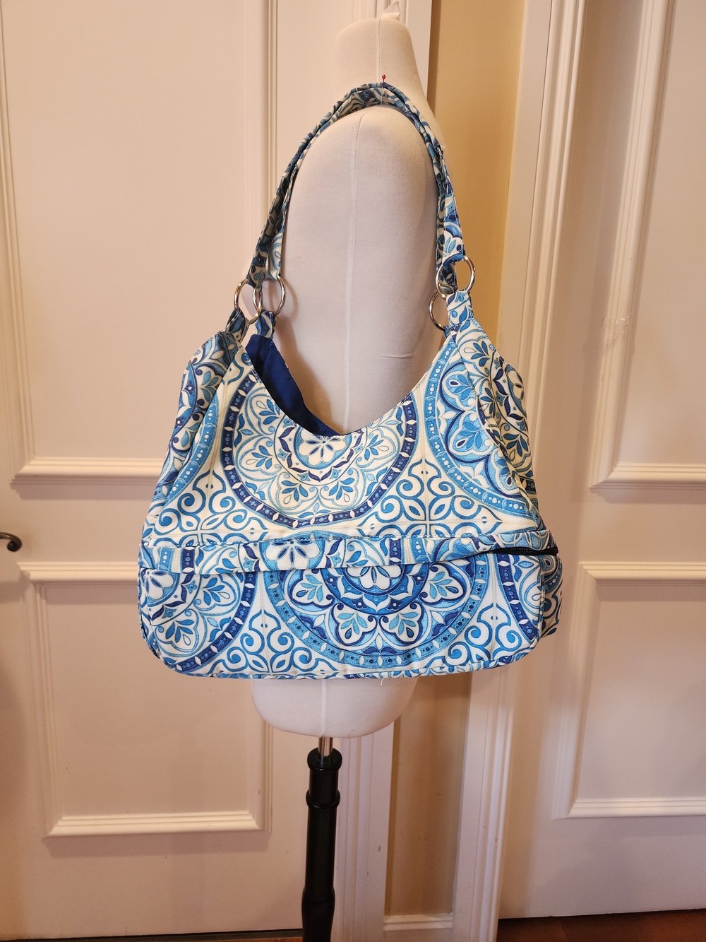 PORTO_VINO Blue Patterned Shoulder Bag